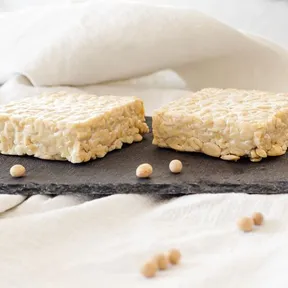 Stockfoto van blokken tempeh